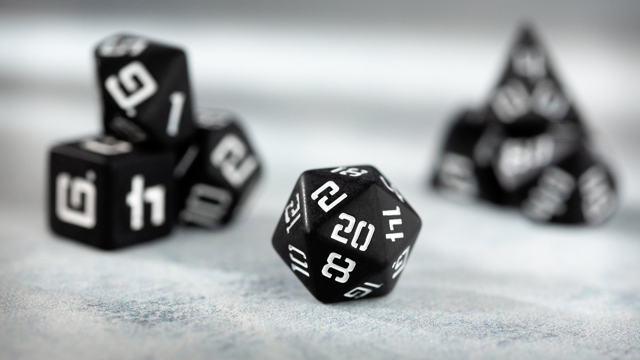 Color Dice Rigger Rigger - Upstart Dice 7-piece – Legendary Pants